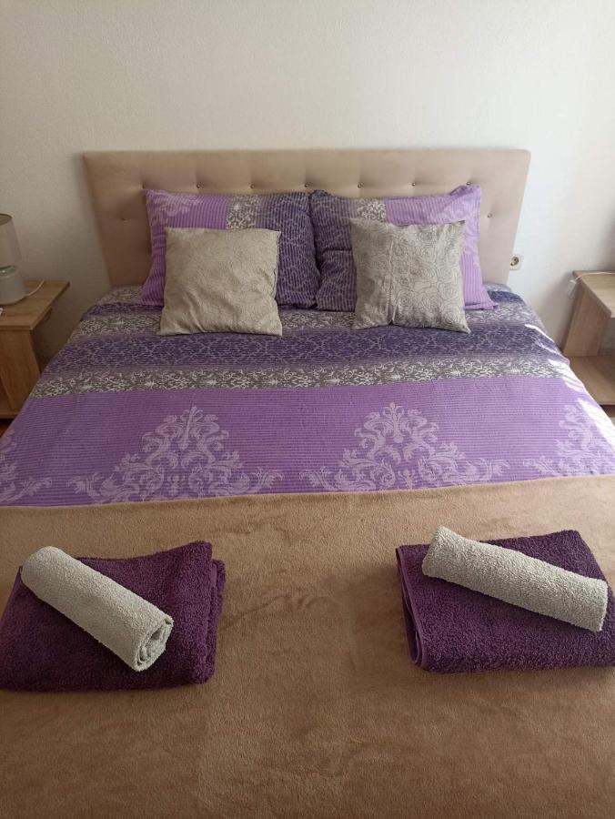 Sleep & Fly - Sarajevo Airport Apartment Exterior photo
